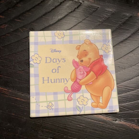 Vtg Lot of 5 Employee Drop When You Shop Walmart Film Disney 007 Movie Pin Badge - Picture 2 of 6